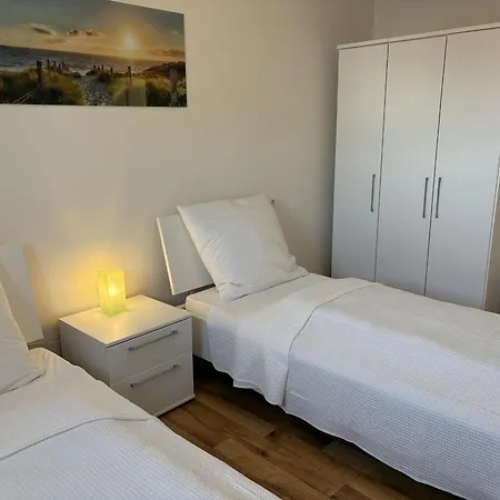 Haus-meeresglueck-wohnung-seeloewe * דאהמה