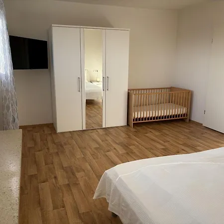 Haus-meeresglueck-wohnung-seeloewe דאהמה
